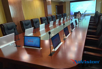 某人民法院审委会